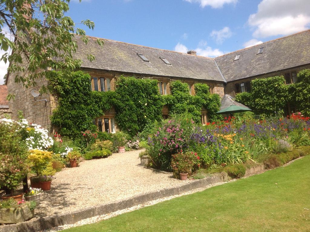 Seaborough Manor Farmhouse Bed & Breakfast Beaminster Exterior foto