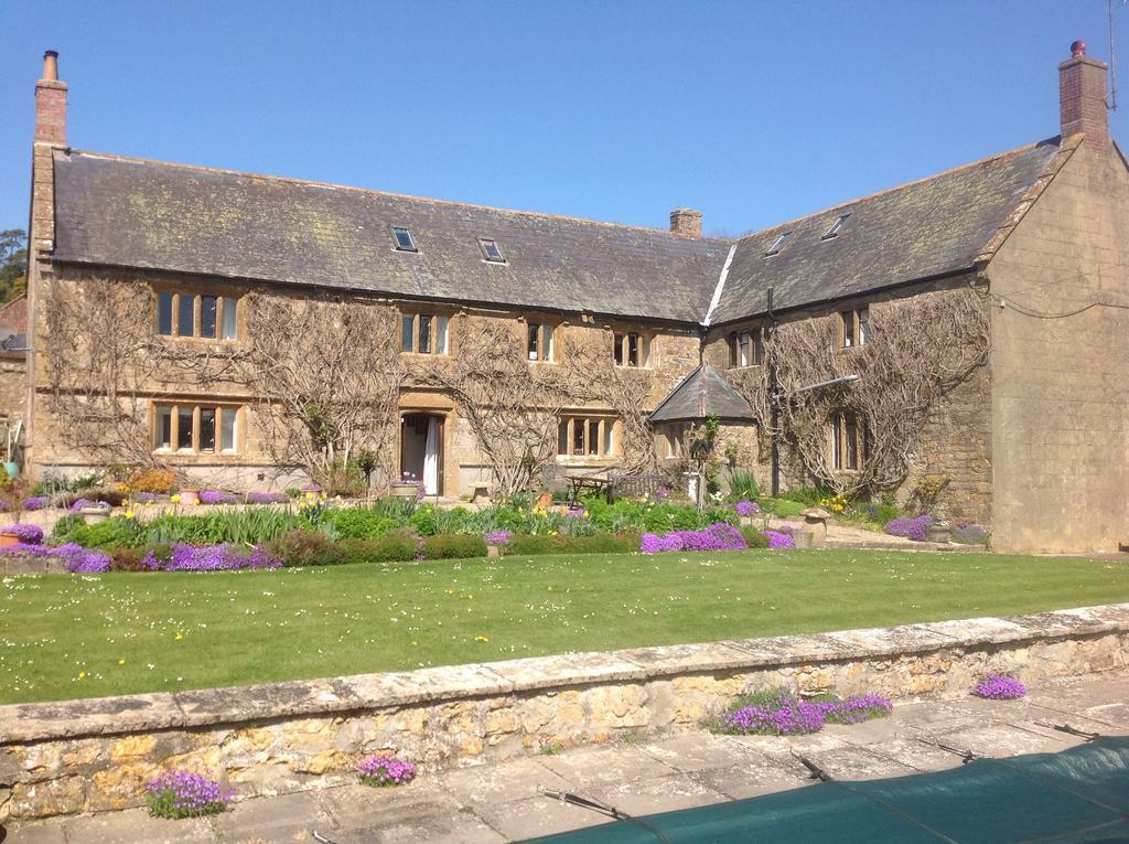 Seaborough Manor Farmhouse Bed & Breakfast Beaminster Exterior foto