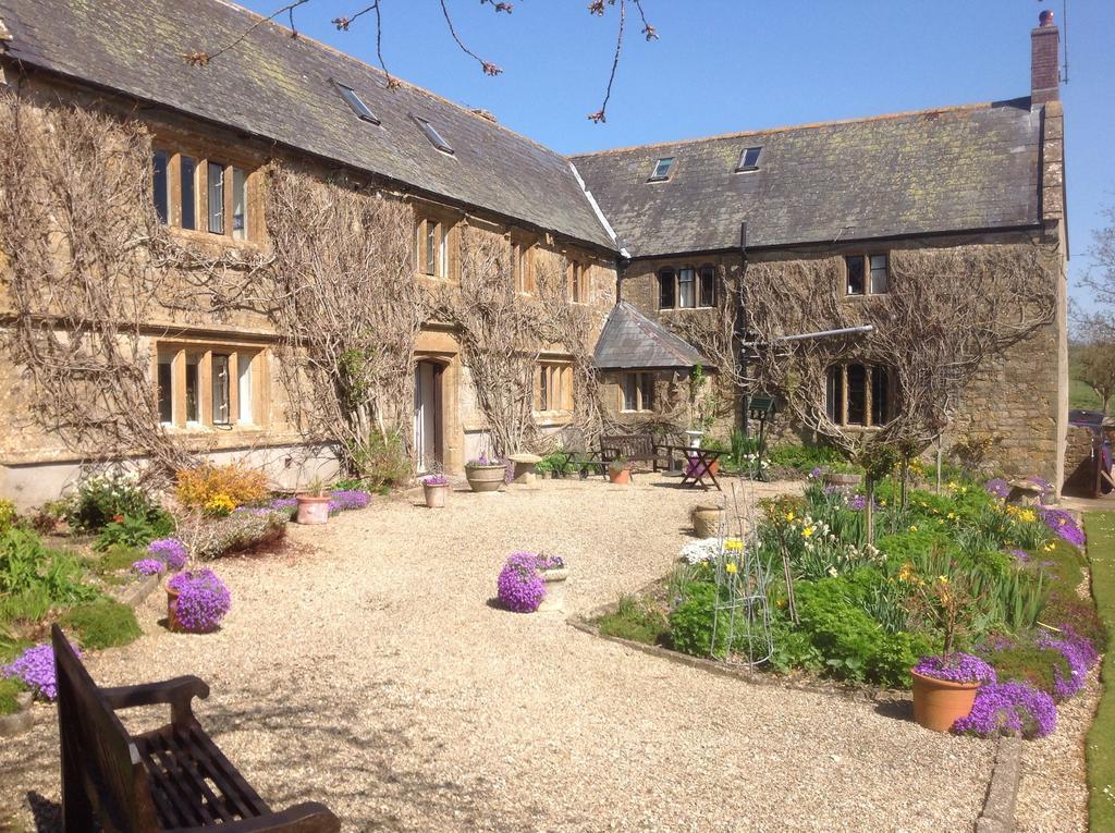 Seaborough Manor Farmhouse Bed & Breakfast Beaminster Exterior foto